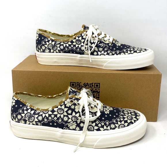 VANS Authentic VR3 Low Top Black Floral Canvas Women’s Size Sneakers VN0A4BX5QI… - Picture 9 of 11